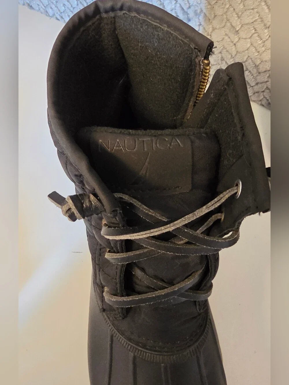 NWOT Nautica Women's Black Quilted Lace-Up Duck Boots